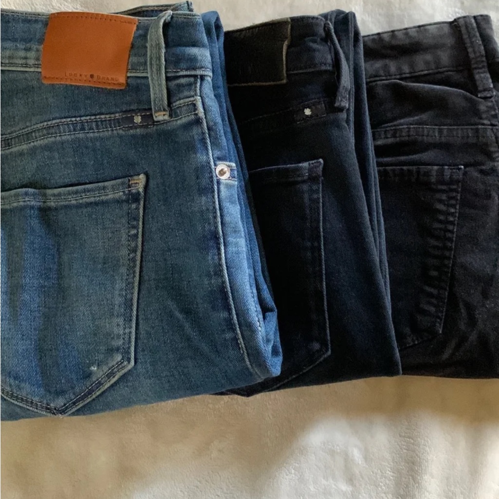 3 Size 2 26in Lucky Brand Jeans